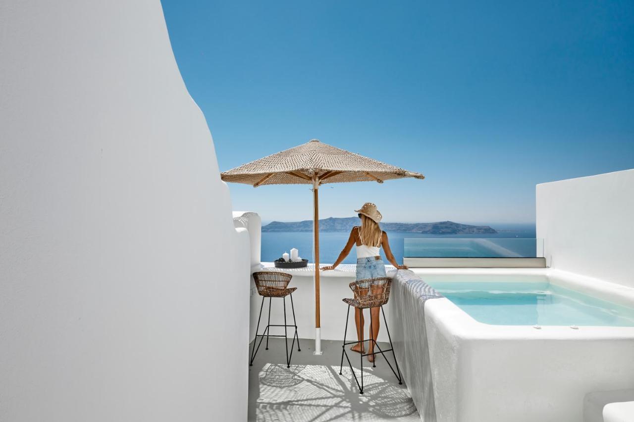 You & Me Suites Fira  Exterior foto